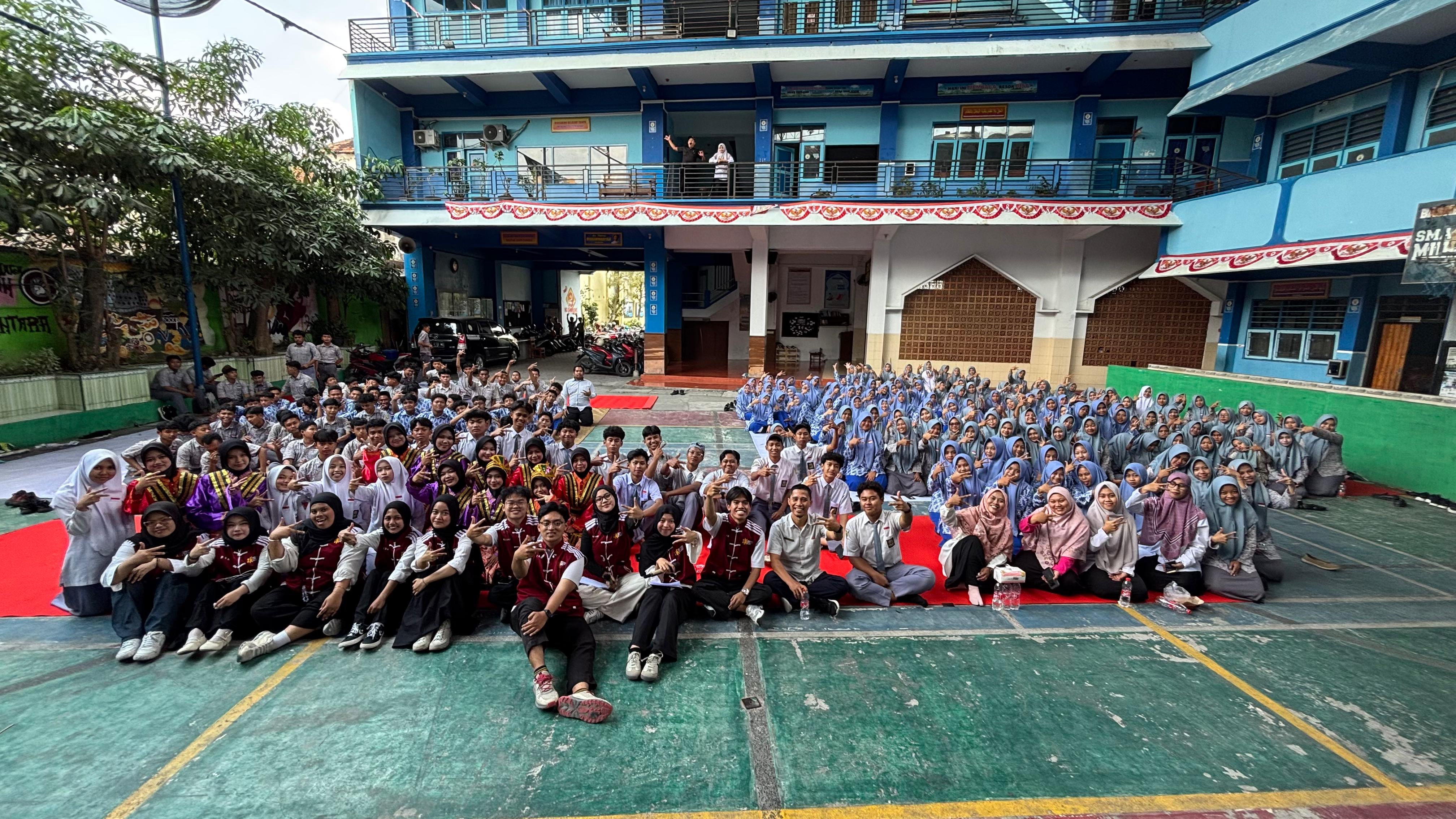 gambar berita