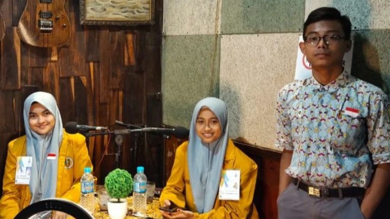 SMA Muhammadiyah 1 Babat Raih 2 Piala di Ajang ME AWARD 2020 Special Edition